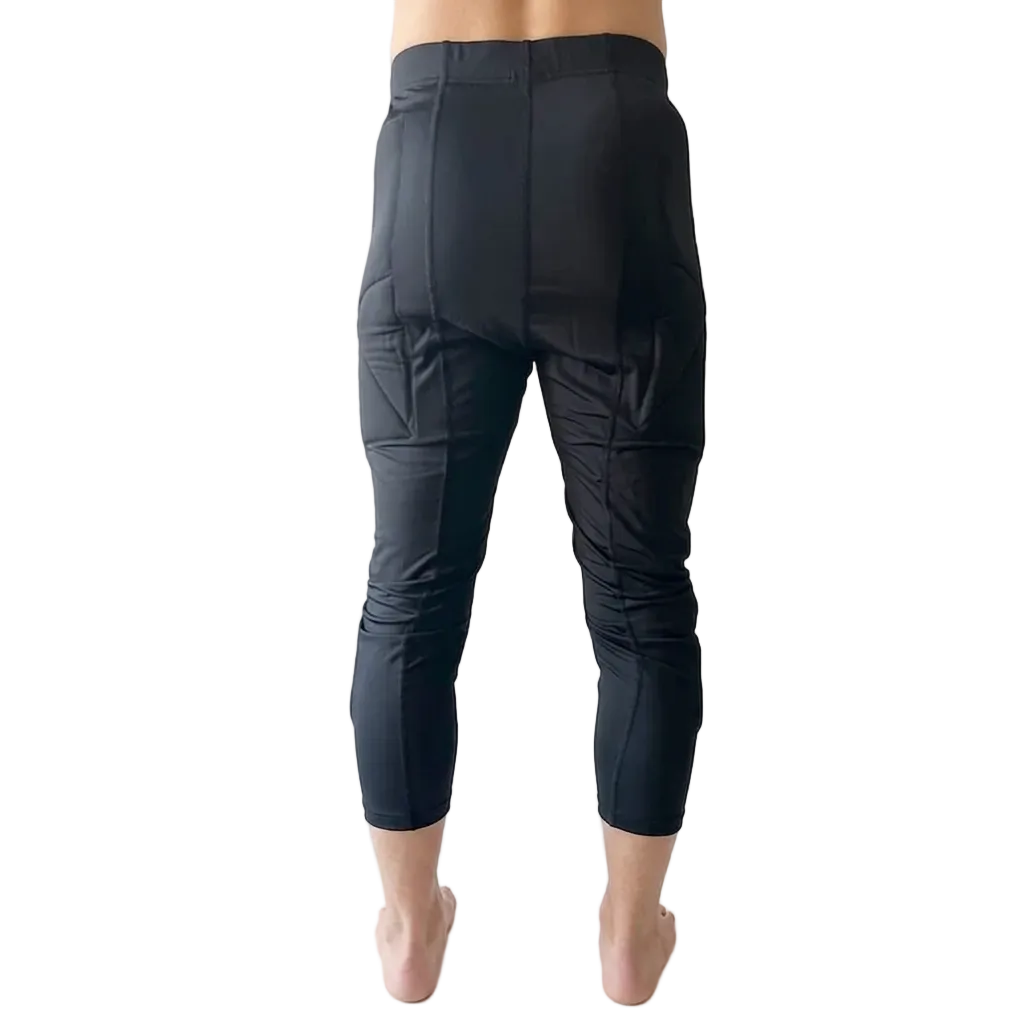 Pantalón con Protección 3/4 Akm - Negro