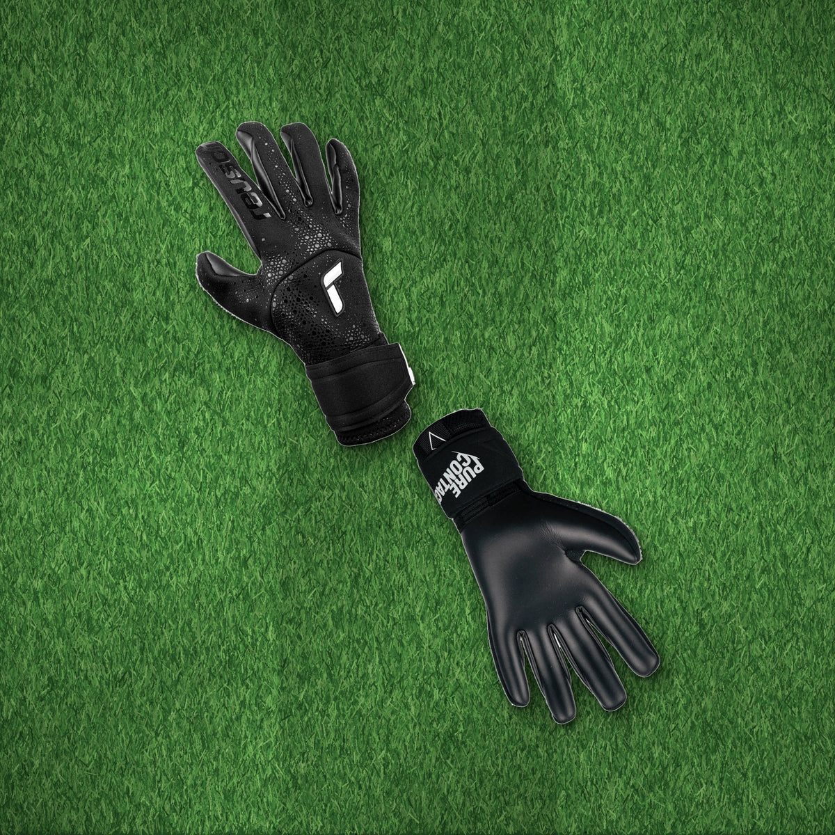 Guantes de arquero Reusch Pure Contact Infinity Negro – foto de ambiente