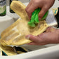 Esponja GloveGlu Keep 'Em Clean Verde – en uso